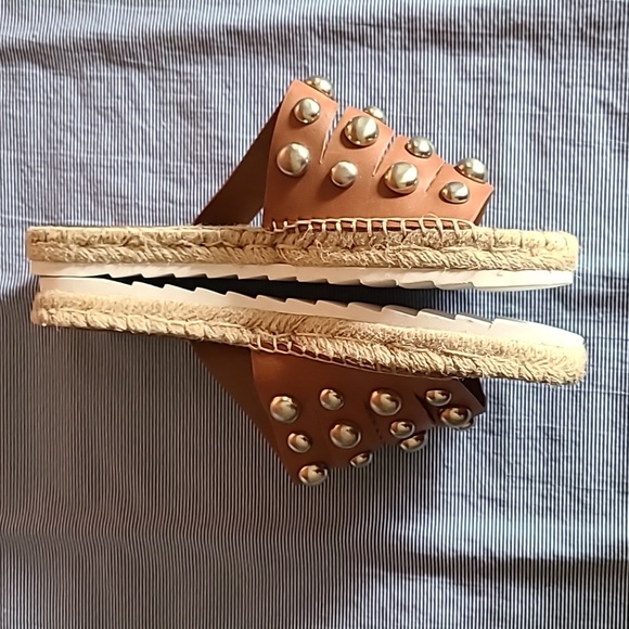 Marc Fisher Studded Leather Espadrille Sandals! CLEAN!! - Picture 8 of 10
